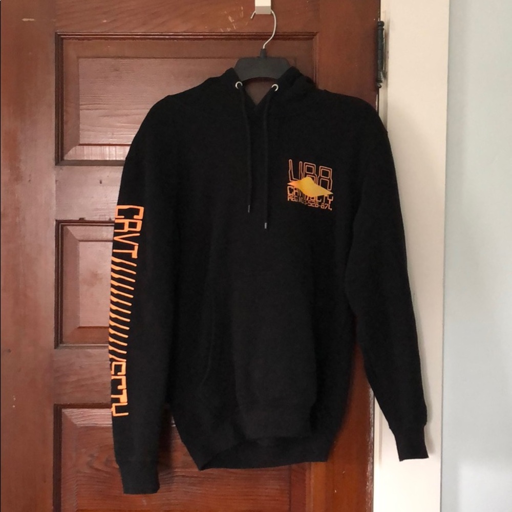 Lira - Banos Hoodie (Black) size small